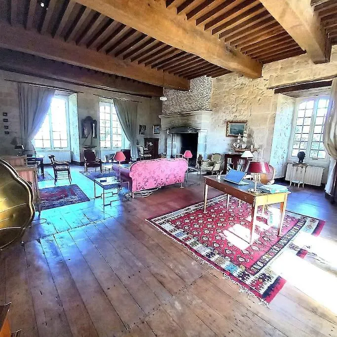 Chateau Tour Du XIII Siecle Gazaupouy Francia